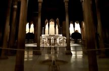 Alhambra skip-the-line tickets and guided tour at night