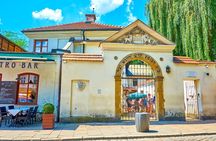 Kazimierz Quarter and former Jewish Ghetto tour by golf cart