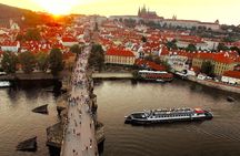 Prague evening cruise with buffet-style dinner