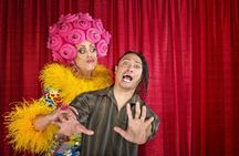Savannah Drag Queen pub crawl tour