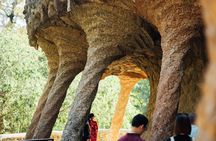 Private Park Güell and Sagrada Familia guided tour