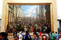 Louvre Museum Masterpieces Guided Tour with Reserved Access