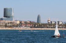 Barcelona small group walking tour with boat ride