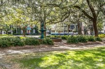 Savannah guided trolley tour