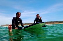 Two-hour surf or bodyboard lesson in Lisbon