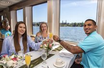 Champagne brunch cruise on Willamette river