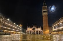 Saint Mark's Basilica guided tour by night