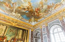 Versailles Palace guided visit from Paris and optional Gardens