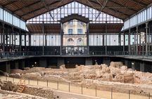 Guided walking tour to explore Barcelona's hidden gems