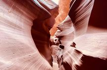 Antelope Canyon and Horseshoe Bend day trip from Las Vegas