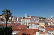 Lisbon tuk-tuk tour with Fado and food tasting