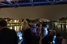 Krakow evening boat trip with a glass of wine