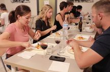 Tuscan cooking class with dinner in the historic center of Florence