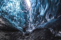 Crystal ice cave tour in Vatnajökull national park