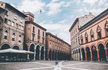 3-hour walking & food tour of Bologna "La Grassa"