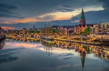 Self guided tour with interactive city game of Bremen