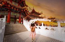 Petronas Twin Towers skip-the-line and top ten wonders private tour from Kuala Lumpur
