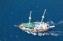 Full-day cruise with lunch from Kemer