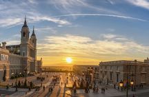 Self guided tour with interactive city game of Madrid