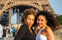 Professional Photoshoot near the Eiffel Tower