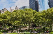 Lower Manhattan private walking tour with Ground Zero and 9-11 Museum