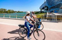 Grand tour of Lyon by bike 3-hour guided visit