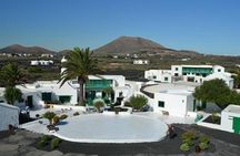 Discover Lanzarote from Fuerteventura