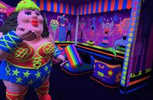 GLOBALLS ticket with your choice of mini golf course or Carnival Games