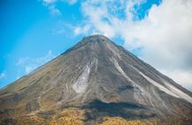 Arenal Volcano and hot springs guided with meals from Guanacaste