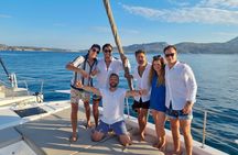 Catamaran cruise to Poliegos, Kleftiko and round trip of Milos