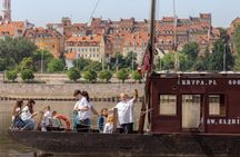 Sightseeing cruise along the River Vistula in Warsaw