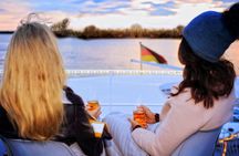 Wintery cruise aboard the atmospheric Glitterboat in Berlin