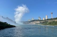 Niagara Falls trolley tour with Maid of the Mist ticket and Cave of the Winds