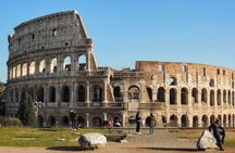 Colosseum Semi-Private Tour with Roman Forum and Palatine Hill