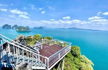 Kayak paddling tour of the Hong Islands from Krabi