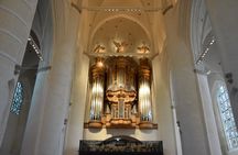 The most beautiful churches in Hamburg private walking tour