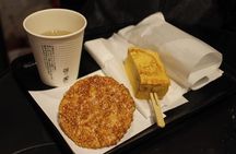 3-hour guided food tour to discover the best flavours of Japan