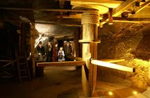 Auschwitz and Salt Mine guided tour with pickup from Krakow