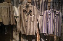 Auschwitz-Birkenau guided tour plus lunch and pickup from Krakow