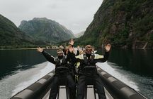 Basic fjord safari from Øystese