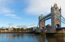 Magic of London tour with champagne afternoon tea