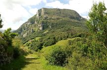 Canoening excursion and visit to the Collados del Asón region