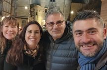 Walking guided tour at Bordeaux by night