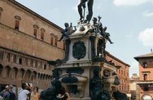Emilian small-group gastronomic experience with a local in Bologna