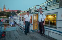 Krakow at night 60-minutes boat tour