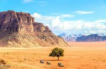 Private Wadi Rum sunset jeep tour from Aqaba