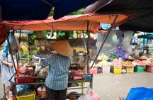 Streetfood tour by rickshaw in Nha Trang with food tasting