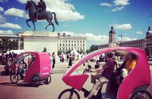 1 or 2-hour historical pedicab tour of Lyon