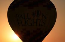 Sunrise hot air balloon ride in the Margham Desert with breakfast