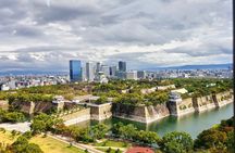 Bike tour to Osaka Castle and park area